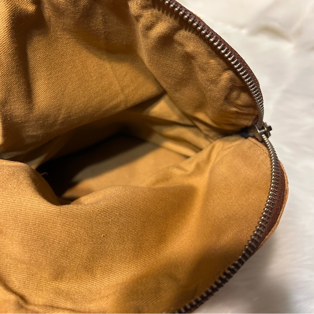 LATICO NJ USA Basil Handcrafted Full Grain Leather Fold Over Crossbody Bag - Picture 9 of 15